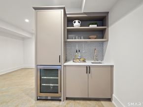 18 Woodhill Road, Westport CT 06880