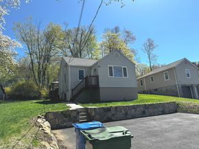 6 Fulton Drive, New Fairfield CT 06812