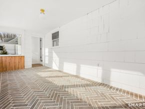 424 Waverly Road, Shelton CT 06484