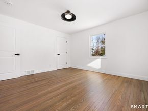 424 Waverly Road, Shelton CT 06484