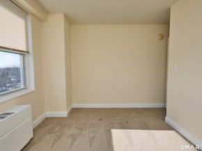 2625 Park Avenue 9R, Bridgeport CT 06604