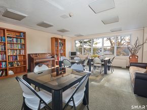 2625 Park Avenue 9R, Bridgeport CT 06604