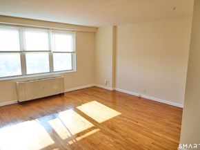 2625 Park Avenue 9R, Bridgeport CT 06604