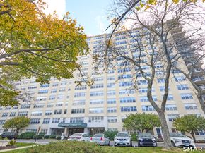 2625 Park Avenue 9R, Bridgeport CT 06604