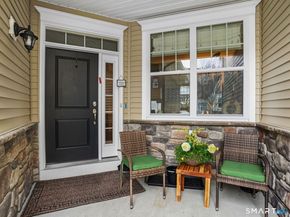 85 Winding Ridge Way 85, Danbury CT 06810