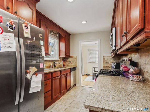 170 Marilyn Drive, Bridgeport CT 06606