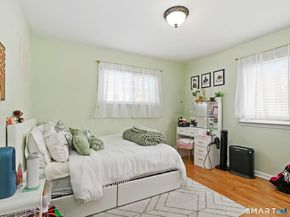 170 Marilyn Drive, Bridgeport CT 06606