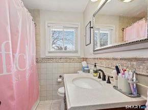 170 Marilyn Drive, Bridgeport CT 06606