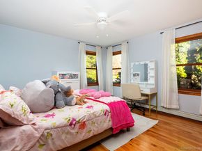 8 Phoebee Lane, Brookfield CT 06804