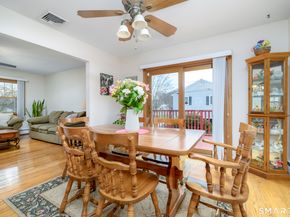 7 Lycett Court, Norwalk CT 06851