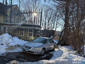 193 Plaza Avenue, Waterbury CT 06610