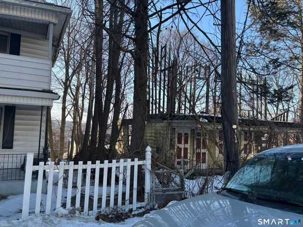 193 Plaza Avenue, Waterbury CT 06610