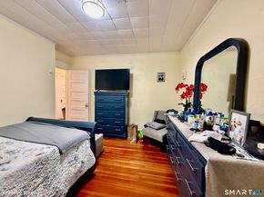 100 Ashley Street, Bridgeport CT 06610