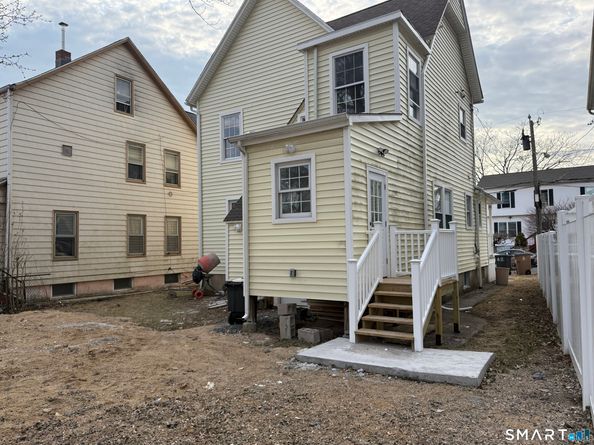 104 Maple Avenue, Stamford CT 06902