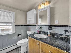 304 Huntington Road, Stratford CT 06614