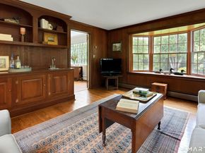 21 Hickory Drive, New Canaan CT 06840