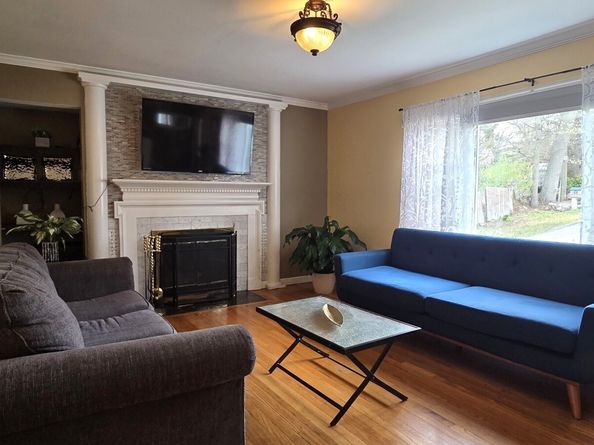 112 Willard Terrace, Stamford CT 06903