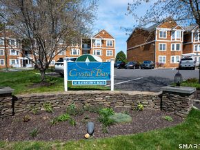 10 Hayestown Road 321, Danbury CT 06811