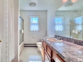 1985 Cutspring Road, Stratford CT 06614