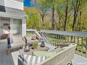 171 Proprietors Crossing, New Canaan CT 06840