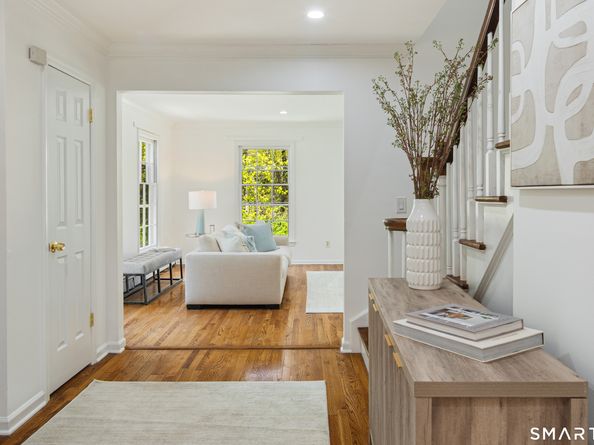 171 Proprietors Crossing, New Canaan CT 06840
