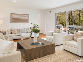 171 Proprietors Crossing, New Canaan CT 06840