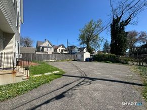 32-34 Yale Street, Bridgeport CT 06605