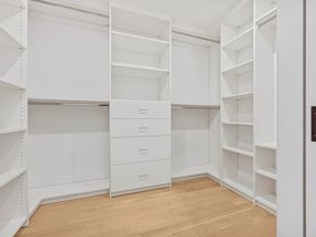 20 Center Drive, Greenwich CT 06870