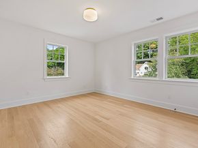 20 Center Drive, Greenwich CT 06870