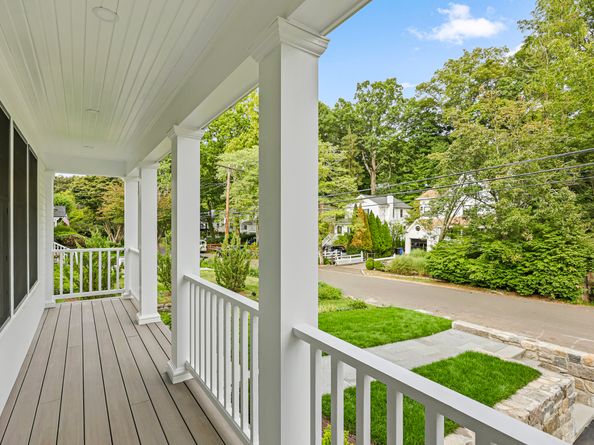 20 Center Drive, Greenwich CT 06870