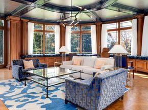 561 Smith Ridge Road, New Canaan CT 06840