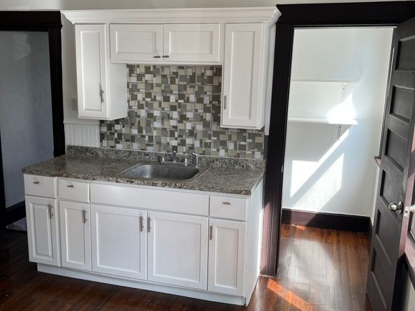 408 Union Avenue, Bridgeport CT 06607