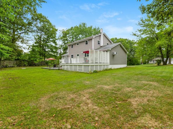 36 Styles Lane, Norwalk CT 06850