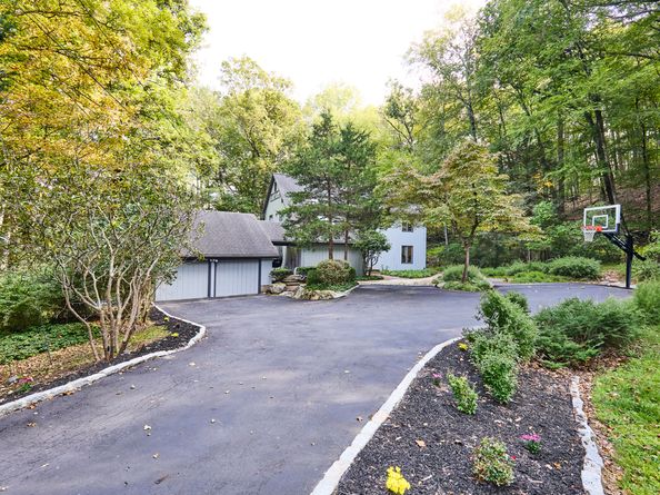191 Steep Hill Road, Weston CT 06883