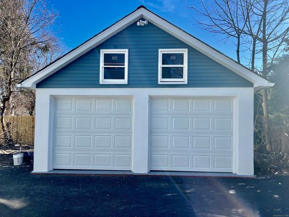 46 Silvermine Avenue, Norwalk CT 06850