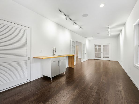 17 Pequot Drive, Norwalk CT 06855