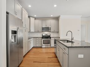 416 Center Meadow Lane 416, Danbury CT 06810