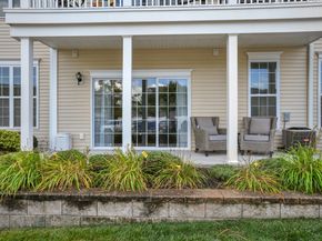 416 Center Meadow Lane 416, Danbury CT 06810