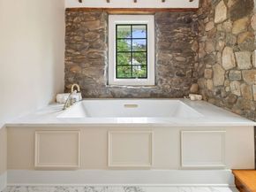 365 Toilsome Hill Road, Fairfield CT 06825