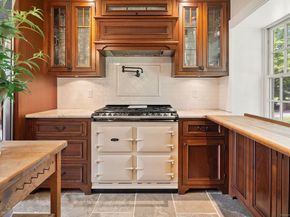365 Toilsome Hill Road, Fairfield CT 06825