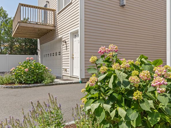 214 Seaside Avenue, Stamford CT 06902