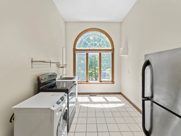 501 Woodbine Road, Stamford CT 06903