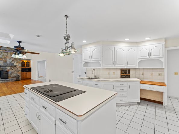 501 Woodbine Road, Stamford CT 06903