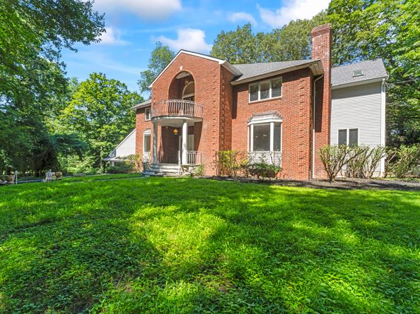 501 Woodbine Road, Stamford CT 06903