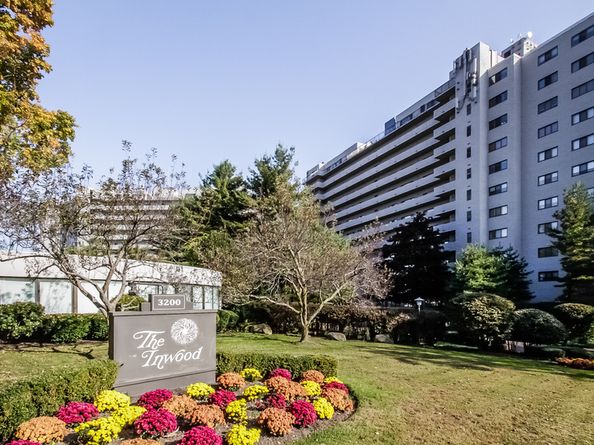 3200 Park Avenue 11C2, Bridgeport CT 06604