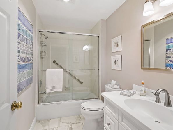 3200 Park Avenue 11C2, Bridgeport CT 06604