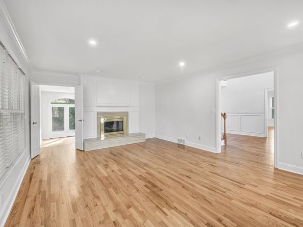 93 Putting Green Road N, Trumbull CT 06611