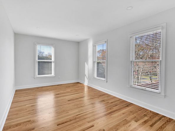 93 Putting Green Road N, Trumbull CT 06611