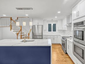 93 Putting Green Road N, Trumbull CT 06611