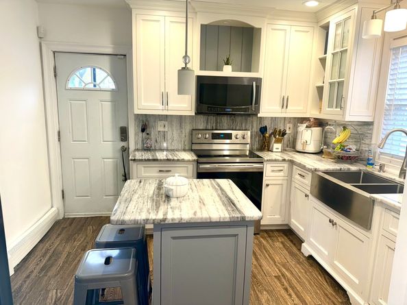 419 Huntington Road, Stratford CT 06614